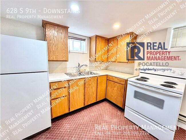 Photo - 628 S 9th-Downstairs Unit Downstairs