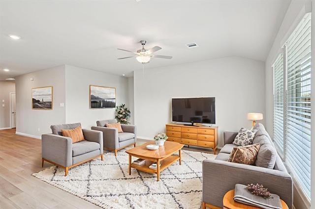 Photo - 115 Whitlow Dr