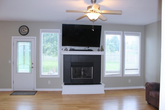 Photo - 13885 W 153rd Terrace