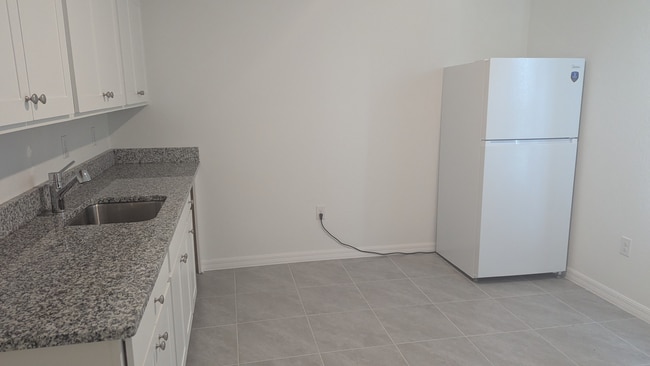 Photo - 298 Eldron Blvd SE