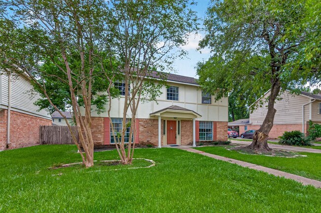 Photo - 5703 Green Timbers Dr