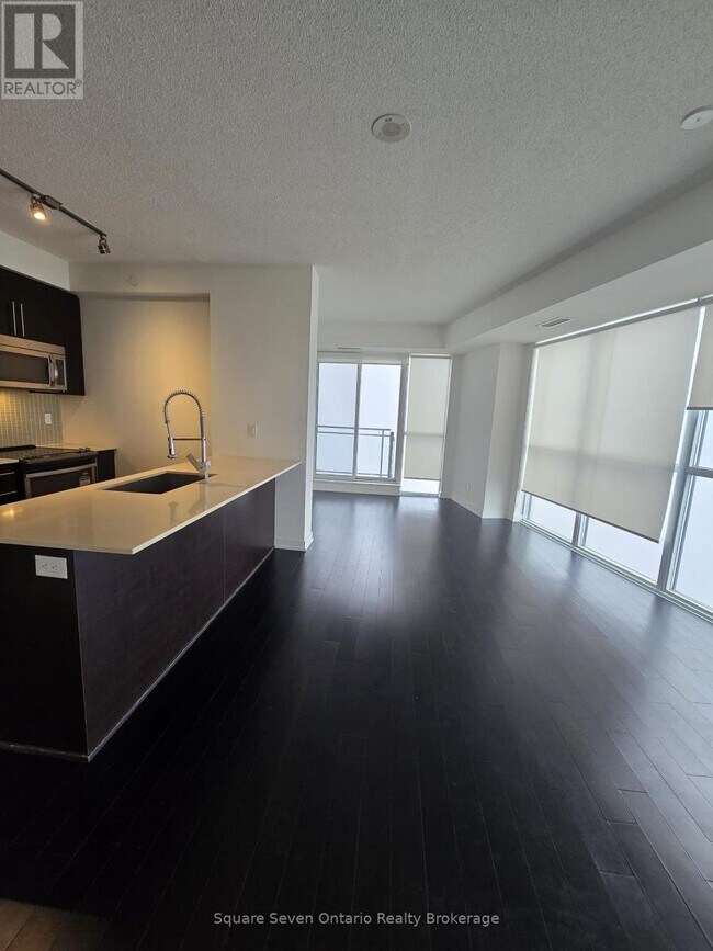 Photo - 510 Curran Place Unit 2707