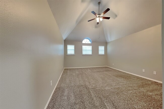 Photo - 9903 Jockey Club Dr