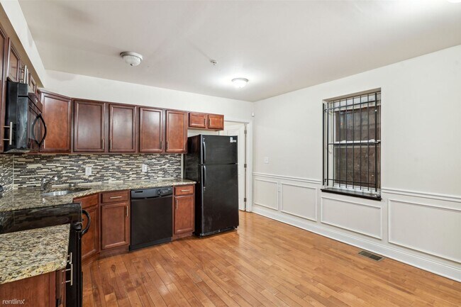 Photo - 4 br, 4 bath Triplex - 1710 CECIL B MOORE ... Unidad A