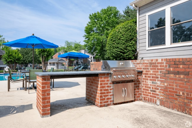 Creekstone Apartments
