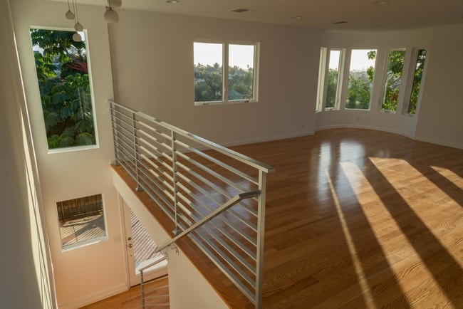 Upstairs living room - 1339 Quintero St Rental
