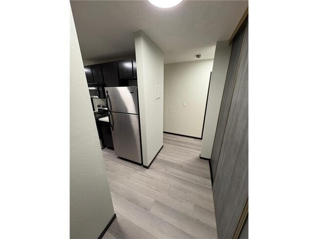 Building Photo - 907 Coulee Rd Unit 204