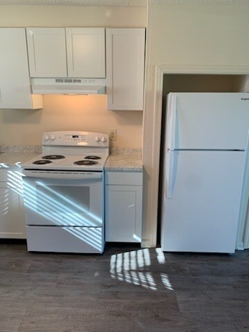 Photo - Hickory Bend Apartments - Utilities Included