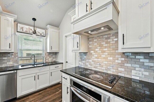 Photo - 3829 Honey Grove Dr