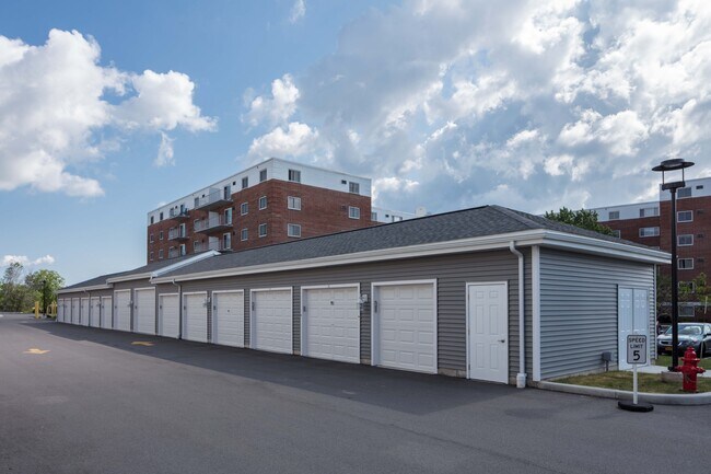 Meyer Pointe Garages