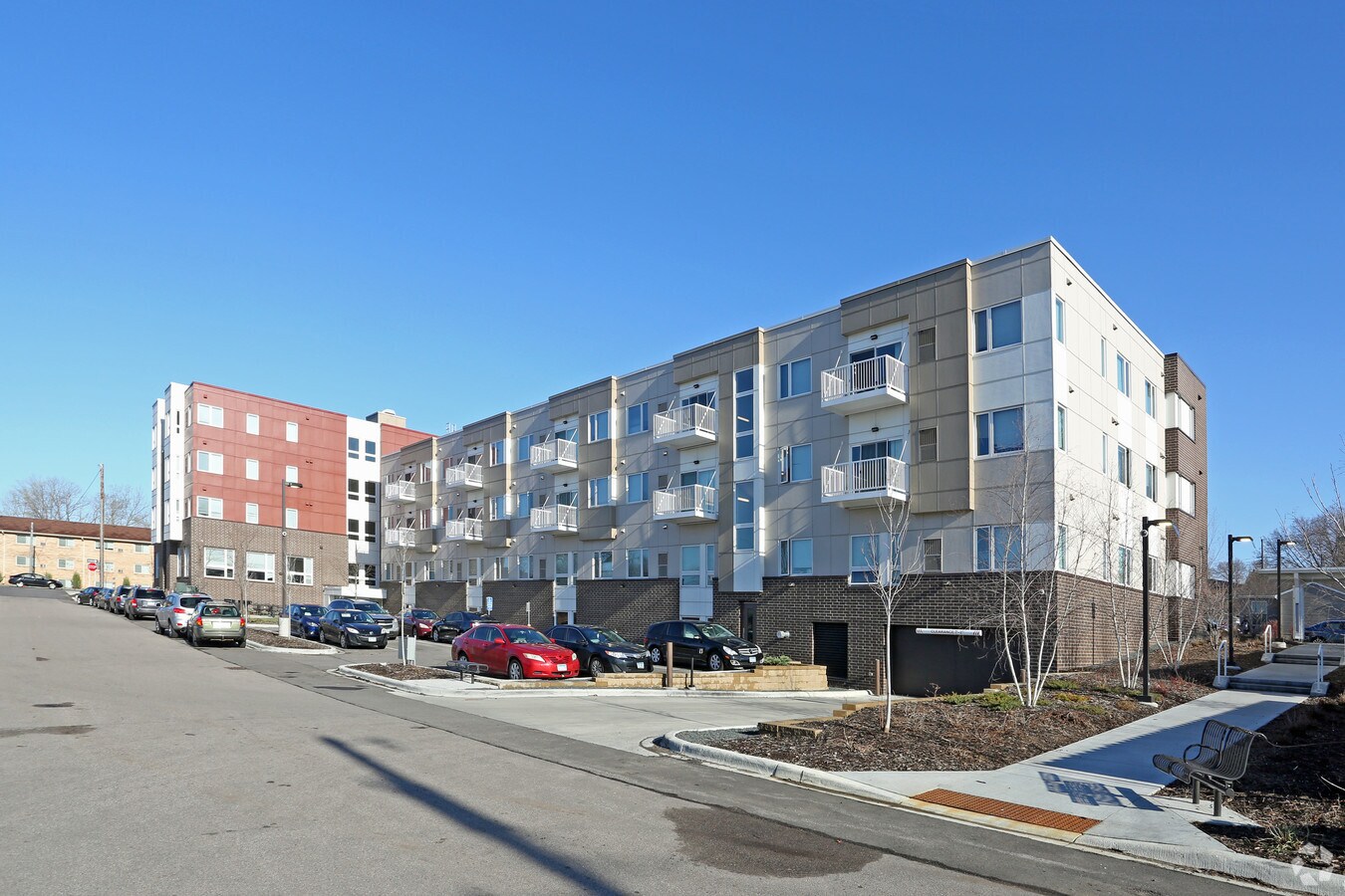 Oxford Village Apartments For Rent In Hopkins