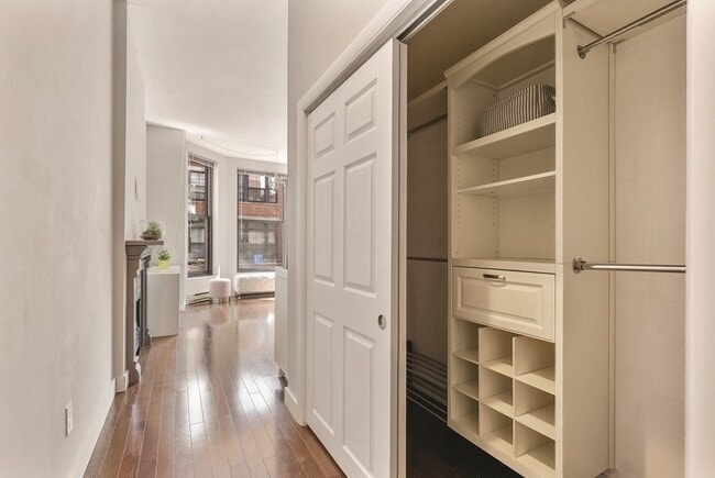 Photo - 160 Commonwealth Ave Unidad 210