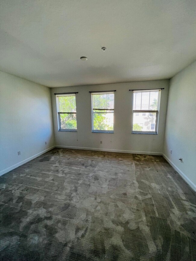 Photo - 840 Marina del Ray Ln Unit 4