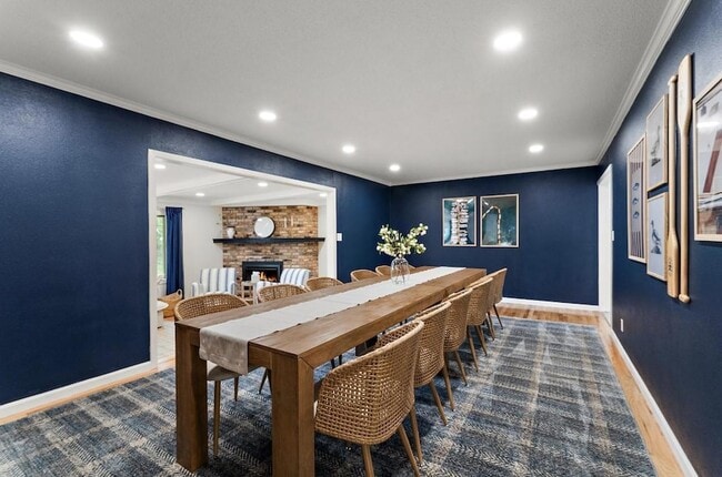 Photo - 1424 Vista Ln SW