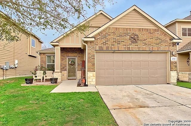 Building Photo - 4302 Stanley Park