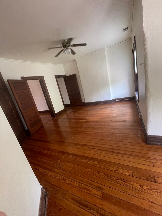 Photo - 705 Rubel Ave Unidad B