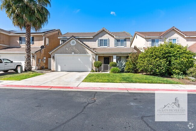 Building Photo - Beautiful 2 Story Home in the Clovis Unifi...