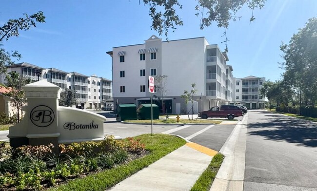 Photo - 26589-610 Rosewood Pointe Dr Unit 305