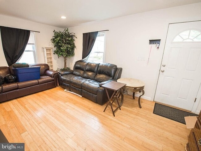 Photo - 604 Liberty St