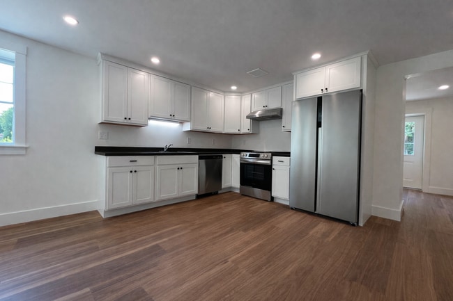 Photo - 61 Old Amherst Rd Unit 5