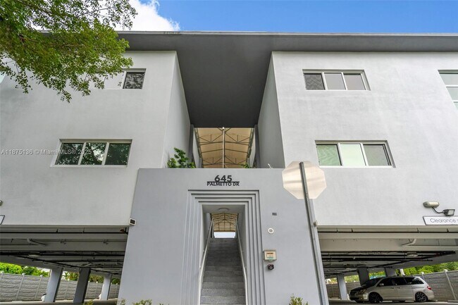 Photo - 645 Palmetto Dr Unidad 6