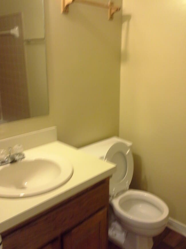 Photo - 4541 Melissa Ct W