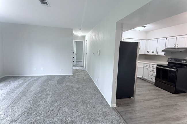 Photo - 5102 25th Avenue Ct Unit 201