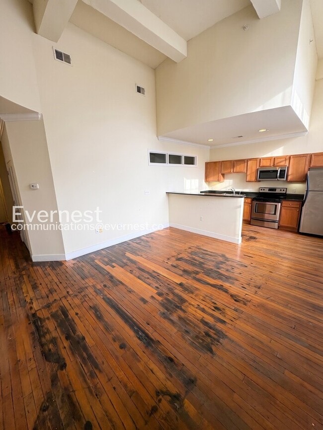 Photo - 525 E Grace St Unidad 201
