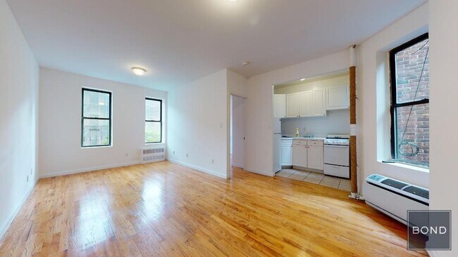 Building Photo - 417 E 65th St Unit 22 Rental