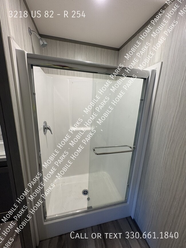 Photo - 3218 US 82-R 254