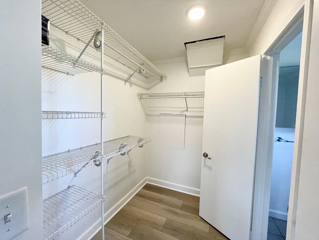 Photo - 1602 E 27th Ave