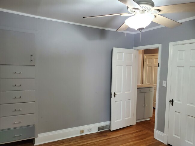 Photo - 68 Honour Cir NW