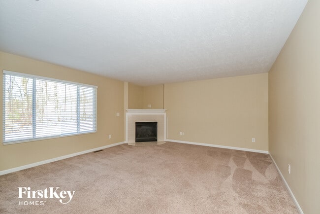 Photo - 17 Woodside Park Dr