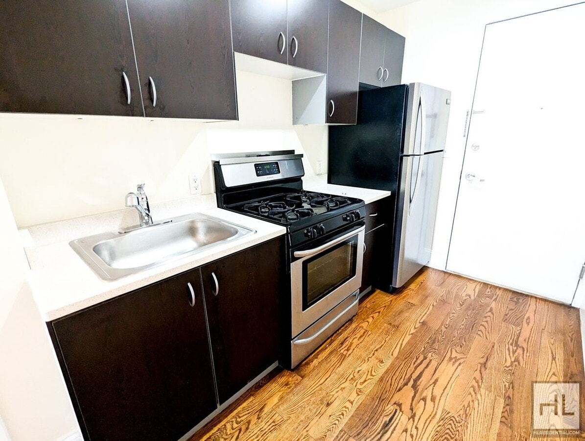 Photo - DEKALB AVENUE Unit 1J