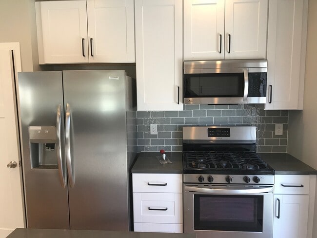 Photo - 717 Boggs Ave