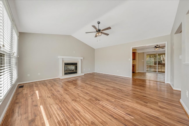 5184 Orchard Hill Dr