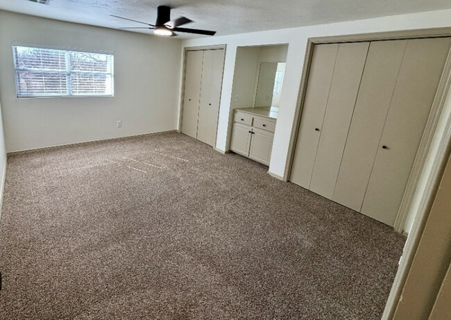 Photo - 12025 Ashford Dr Unit 12025