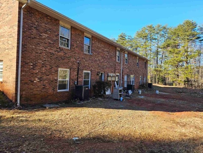 Photo - 287 Oliver Dr Unit 1