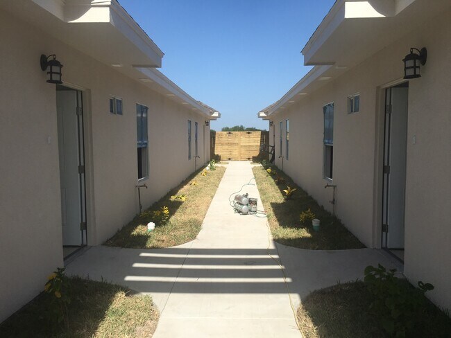 Photo - 3006 Javalina Ave