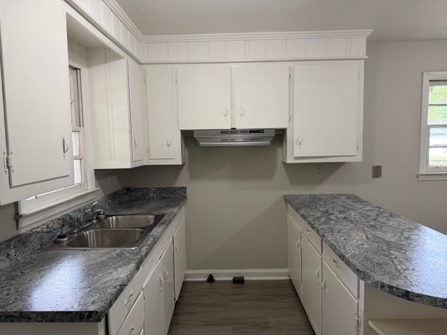 Photo - 121 E Belvedere Rd