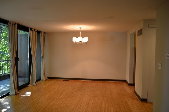 Photo - 255 SW Harrison St Unit TH9