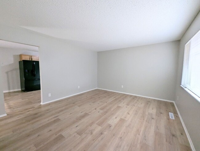 Photo - Great 3 Bedroom, 1 Bath Home