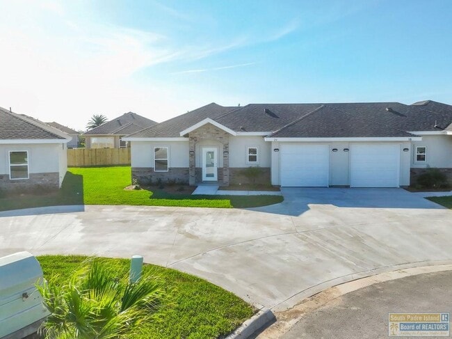 Photo - 20 S Bay Hill Dr