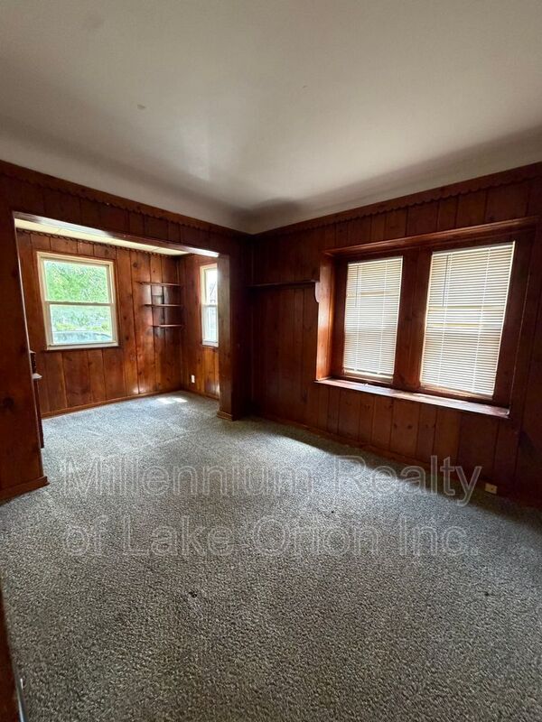 Photo - 49 Neome Dr