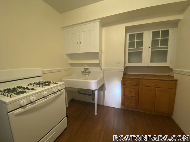 Photo - 885 Massachusetts Ave Apartment Unit 07