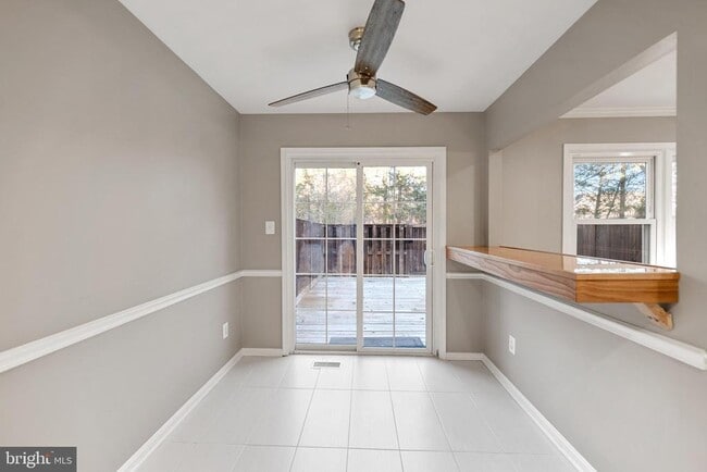 Photo - 6104 Old Brentford Ct