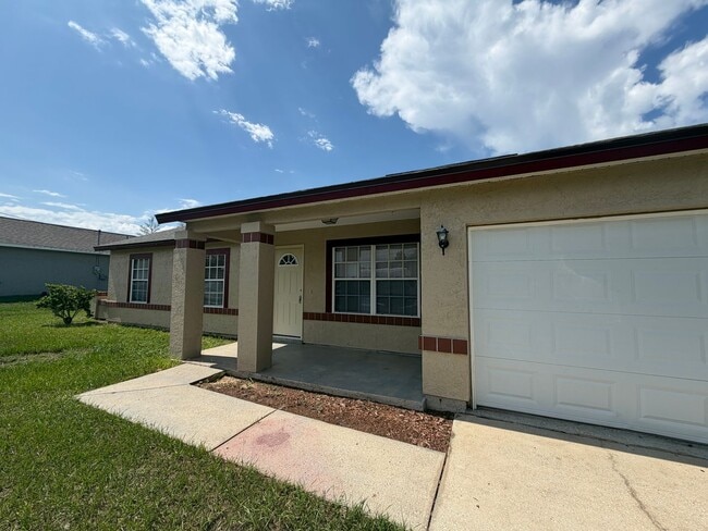 Photo - 3/2 Home Newly Updated Silver Springs Shores South