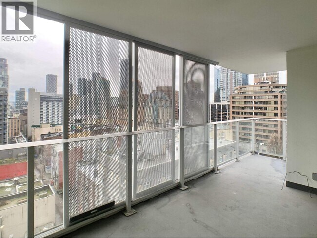 Photo - 999 Seymour St Unit 1607