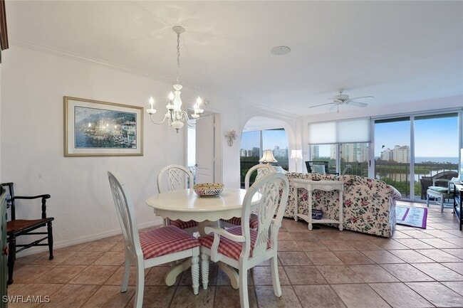Building Photo - 5501 Heron Point Dr Unit 702