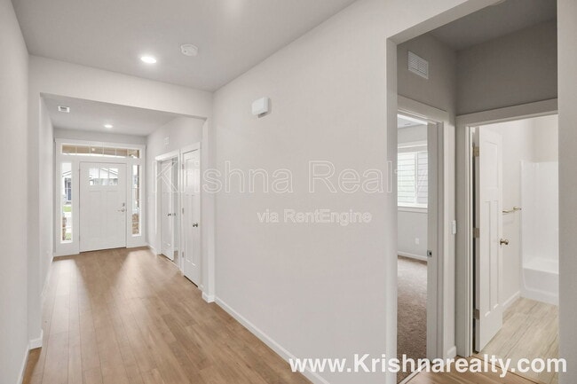 Photo - 1115 S 32nd Ave